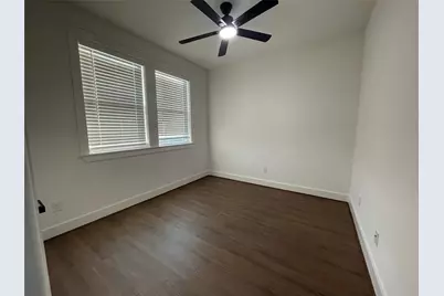 2725 1st Avenue, Dallas, TX 75210 - Photo 13