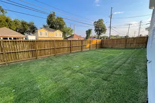 2725 1st Ave, Dallas, TX 75210 - Photo 23