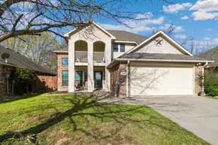 1103 Vintage Ave, Gainesville, TX 76240 - Photo 1