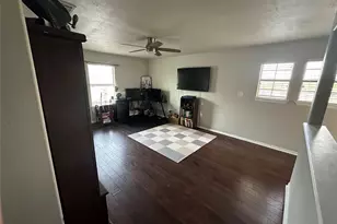 1103 Vintage Ave, Gainesville, TX 76240 - Photo 33