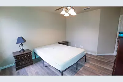 323 Texas Street, Pottsboro, TX 75076 - Photo 13