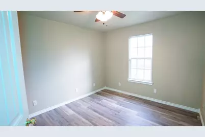 323 Texas Street, Pottsboro, TX 75076 - Photo 15