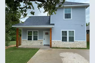 422 W Coffin Street, Denison, TX 75020 - Photo 1