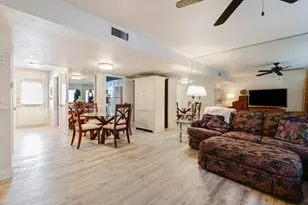 933 Roaring Springs Rd, Fort Worth, TX 76114 - Photo 9