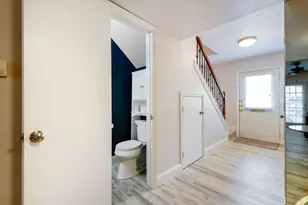 933 Roaring Springs Rd, Fort Worth, TX 76114 - Photo 13