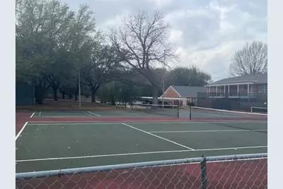 933 Roaring Springs Road, Fort Worth, TX 76114 - Photo 19