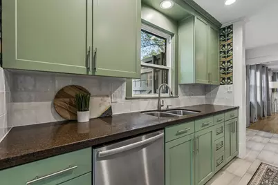 1419 S Montreal Avenue, Dallas, TX 75208 - Photo 15