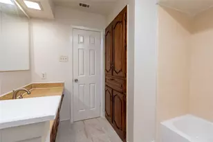 5417 Knollridge Dr, Garland, TX 75043 - Photo 15