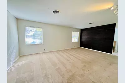 8715 Labron Avenue, Dallas, TX 75209 - Photo 5