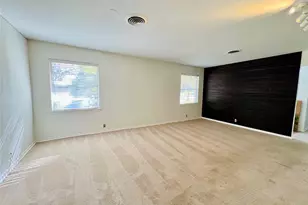 8715 Labron Ave, Dallas, TX 75209 - Photo 5