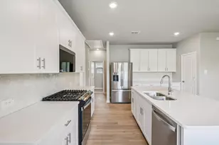 711 Dotty Dr, McKinney, TX 75071 - Photo 5