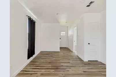 2801 Twyman Avenue, Dallas, TX 75215 - Photo 5