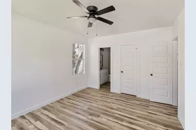 2801 Twyman Avenue, Dallas, TX 75215 - Photo 19