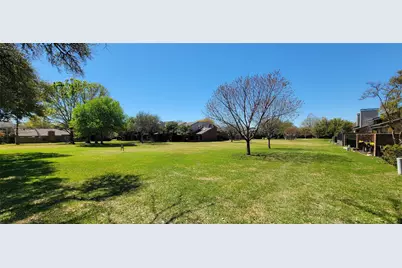 12219 Montego Plaza, Dallas, TX 75230 - Photo 15