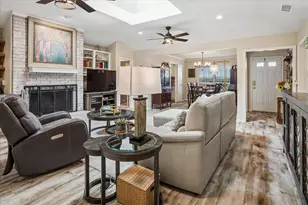 2726 Oak Trail, Carrollton, TX 75007 - Photo 3