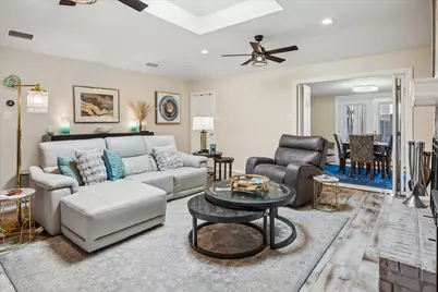 2726 Oak Trail, Carrollton, TX 75007 - Photo 7