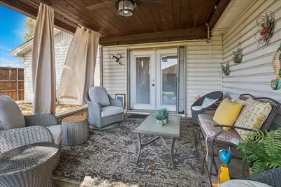 2726 Oak Trail, Carrollton, TX 75007 - Photo 23