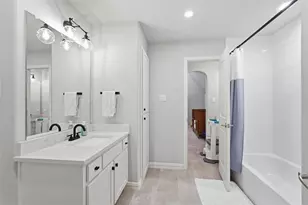 2252 Forest Hollow Park, Dallas, TX 75228 - Photo 25