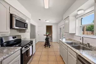 8036 Berrybrook Dr, Watauga, TX 76148 - Photo 11