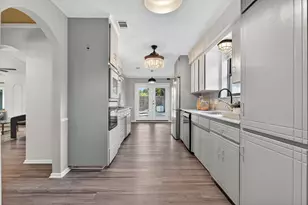 4021 Aragon Dr, Fort Worth, TX 76133 - Photo 5