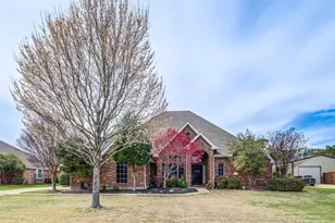 112 Everett Ct, Shady Shores, TX 76208 - Photo 1