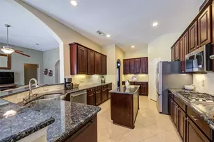 112 Everett Ct, Shady Shores, TX 76208 - Photo 7