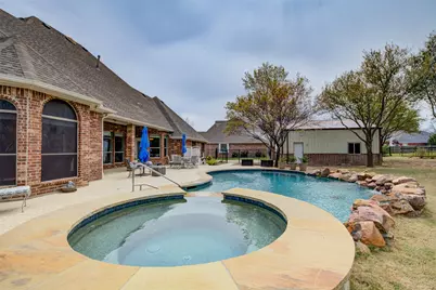 112 Everett Court, Shady Shores, TX 76208 - Photo 29