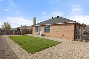 7105 Crenshaw Dr, Benbrook, TX 76126 - Photo 23