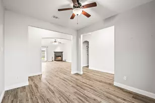 950 W Ash St, Celina, TX 75009 - Photo 7