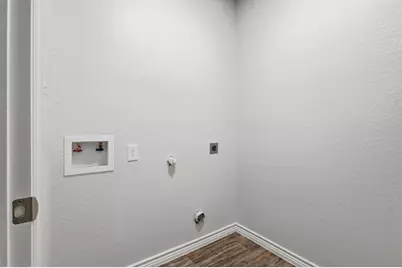 401 N Mirick Avenue, Denison, TX 75020 - Photo 15