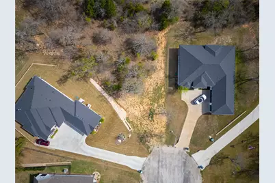 4012 Legend Trail, Granbury, TX 76049 - Photo 13