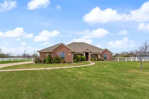 14001 Oak Bark Dr, Haslet, TX 76052 - Photo 3