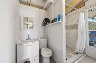 9009 Prairie Ridge Ct E, Cleburne, TX 76033 - Photo 11