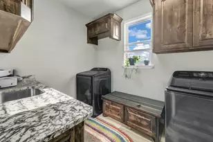 2023 Jo Jones, Springtown, TX 76082 - Photo 9