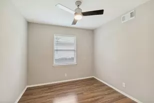 1002 N Lindale Ln, Richardson, TX 75080 - Photo 23