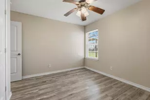 713 W Bond St, Denison, TX 75020 - Photo 27