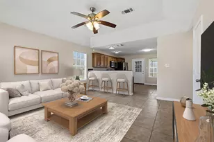 713 W Bond St, Denison, TX 75020 - Photo 5