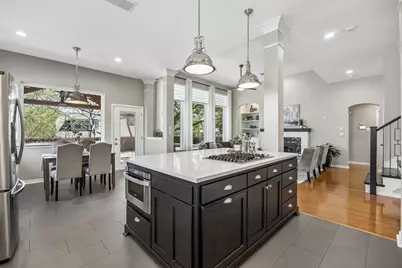 900 Water Oak Drive, Grapevine, TX 76051 - Photo 9