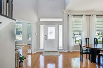 900 Water Oak Drive, Grapevine, TX 76051 - Photo 3