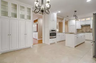 7016 Allen Pl Dr, Fort Worth, TX 76116 - Photo 9