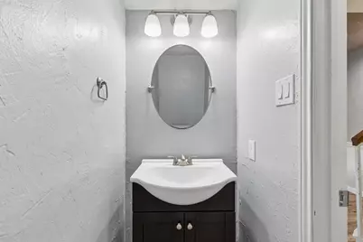 304 Lark Lane, Euless, TX 76039 - Photo 29