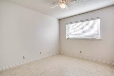 700 Kings Row, Denton, TX 76209 - Photo 9