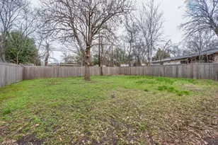 2619 Richland Ave, Farmers Branch, TX 75234 - Photo 23