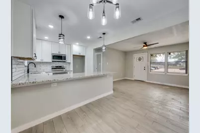 2619 Richland Avenue, Farmers Branch, TX 75234 - Photo 13