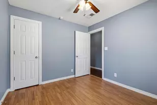 905 Thatcher St, Denison, TX 75020 - Photo 17