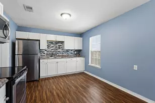 905 Thatcher St, Denison, TX 75020 - Photo 11