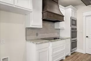 178 Valley View St, Glen Rose, TX 76043 - Photo 13