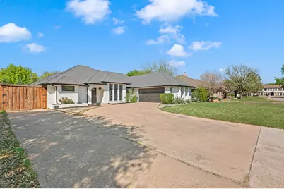 151 Creek Courts Drive, Trophy Club, TX 76262 - Photo 5