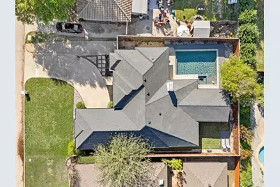 151 Creek Courts Drive, Trophy Club, TX 76262 - Photo 3