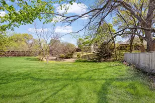 608 Lake Village Dr, McKinney, TX 75071 - Photo 31